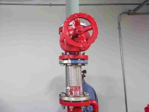 経年劣化したバルブ