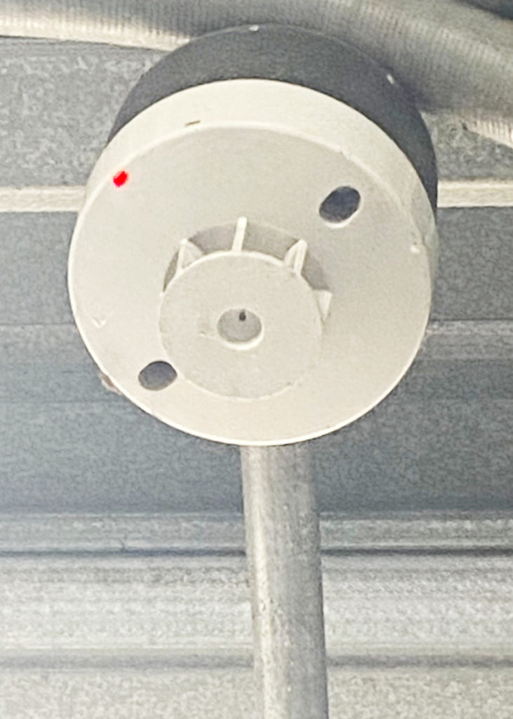 壊れた熱感知器