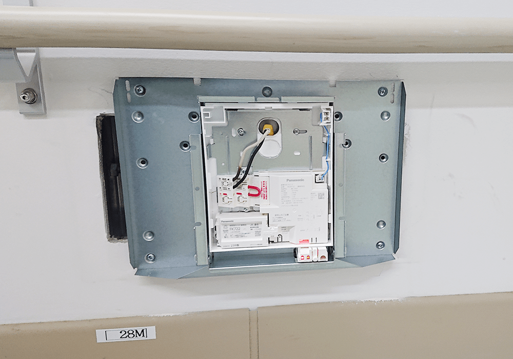 誘導灯の更新工事②