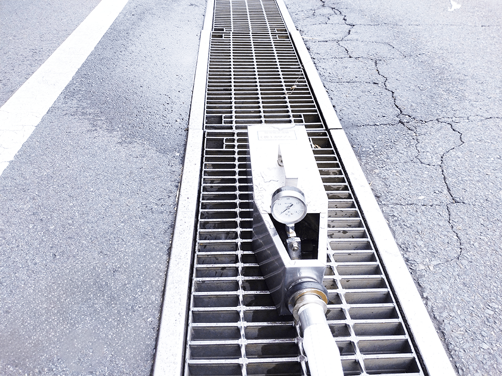 放水試験で水漏れがないか確認